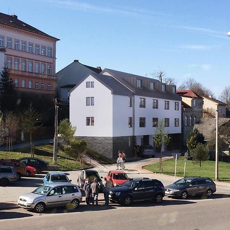 Lanskroun Apartmany V Centru Luaran gambar